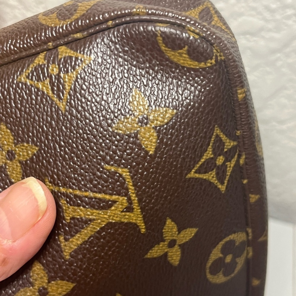 Louis Vuitton Brown Monogram Women's Bag - Picture 9 of 16